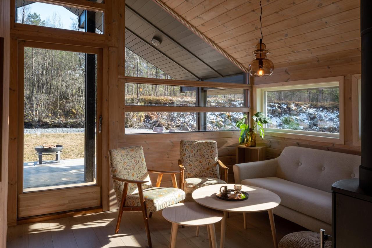 Jolstraholmen Camping Og Hytter Vassenden Exterior photo