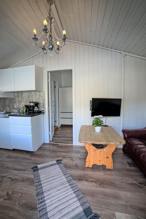 Jolstraholmen Camping Og Hytter Vassenden Exterior photo